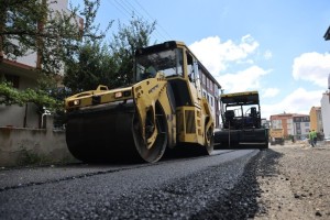 Kapaklı Genelinde Sıcak Asfalt Yol Çalışmaları Devam Ediyor